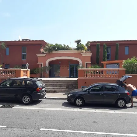 Apartment French Riviera 1 Bedroom On The Facing Cannes *