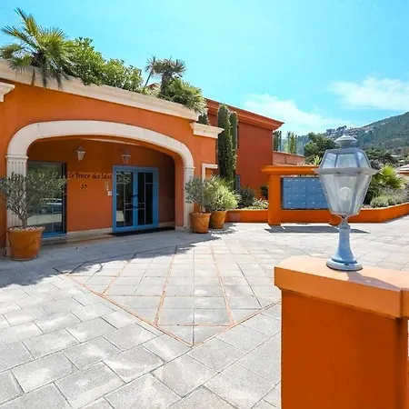 Apartment French Riviera 1 Bedroom On The Facing Cannes *
